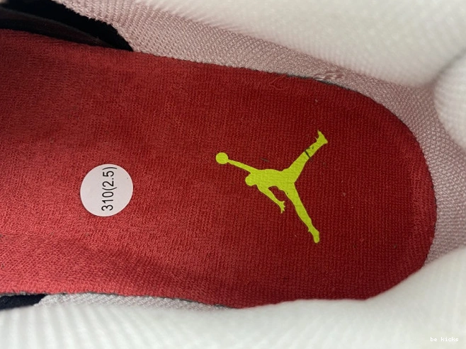 Reps retro 4 air doernbecher 308497-015 jordan 0414